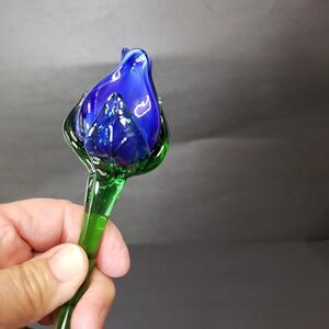 Beautiful Hand Blown Art Glass Blue Rose Bud Flower Stem 19" long Lampwork